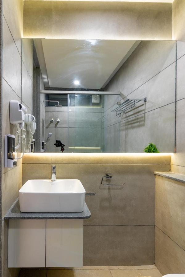 Iris Suites บังกาลอร์ ภายนอก รูปภาพ
